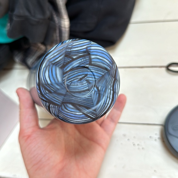 ✌️New Dutch Bros Cold Beverage Metal Insulated Cup 30 oz - Picture 4 of 5